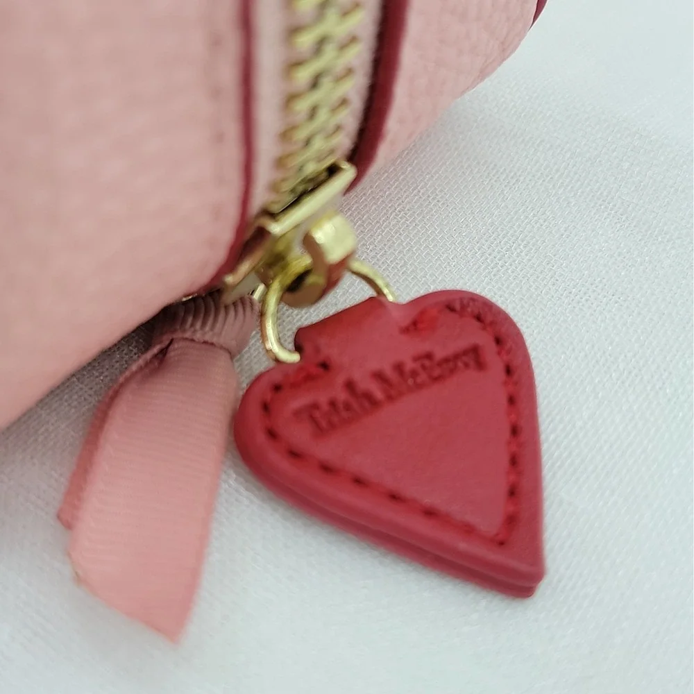 Trish McEvoy Makeup Planner Case Pink Red Heart Power Makeup ZipAround 2 Pages